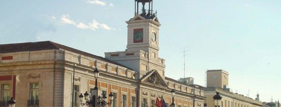 Ceasul spaniol, vechi de 150 de ani, care emite un sunet special în noaptea de Revelion Ceasul spaniol, vechi de 150 de ani, care emite un sunet special în noaptea de Revelion