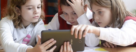 Ai un copil cu probleme de învăţare? Află aici cum poate fi tratat Ai un copil cu probleme de învăţare? Află aici cum poate fi tratat