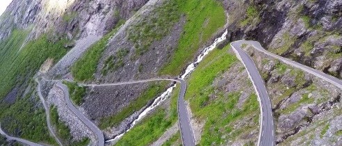 Cum arată Drumul Trolilor, unul dintre cele mai spectaculoase drumuri din Europa Cum arată Drumul Trolilor, unul dintre cele mai spectaculoase drumuri din Europa