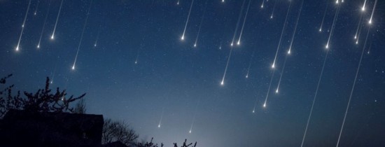 De ce meteorii explodează înainte să lovească Pământul? De ce meteorii explodează înainte să lovească Pământul?
