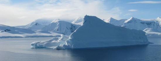 Un alt efect devastator al schimbărilor climatice: Podeaua marină a început să se scufunde din cauza topirii gheţarilor Un alt efect devastator al schimbărilor climatice: Podeaua marină a început să se scufunde din cauza topirii gheţarilor