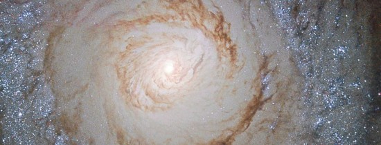 Cercetătorii au descoperit ceva ce pare a fi un nou tip de sistem stelar. Ciudăţenia găsită de astronomi în doi nori cosmici ''hoinari'' Cercetătorii au descoperit ceva ce pare a fi un nou tip de sistem stelar. Ciudăţenia găsită de astronomi în doi nori cosmici ''hoinari''