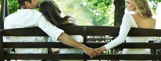 Cercetătorii au descoperit tipul de femeie cu care bărbaţii sunt predispuşi să înşele şi cauza infidelităţii Cercetătorii au descoperit tipul de femeie cu care bărbaţii sunt predispuşi să înşele şi cauza infidelităţii