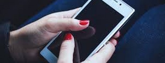 Murdăria de pe telefon poate releva aspecte importante ale vieţii personale Murdăria de pe telefon poate releva aspecte importante ale vieţii personale