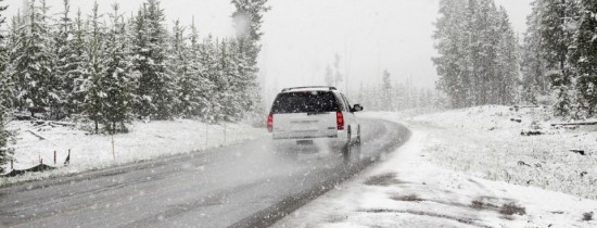 Şoferii români şi obiceiurile lor de iarnă Şoferii români şi obiceiurile lor de iarnă