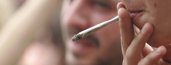 Consumatorii de marijuana întreţin cu 20% mai multe relaţii sexuale Consumatorii de marijuana întreţin cu 20% mai multe relaţii sexuale
