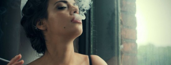 Cum ajunge fumul de ţigară impregnat în păr sau haine să ne facă mai mult rău decât clasica ţigară sau fumatul pasiv Cum ajunge fumul de ţigară impregnat în păr sau haine să ne facă mai mult rău decât clasica ţigară sau fumatul pasiv