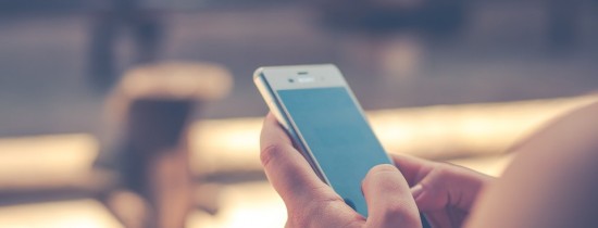 „Upskirting”, o infracţiune inspirată de telefoanele mobile. Noi sentinţe pentru „violatorii” intimităţii „Upskirting”, o infracţiune inspirată de telefoanele mobile. Noi sentinţe pentru „violatorii” intimităţii