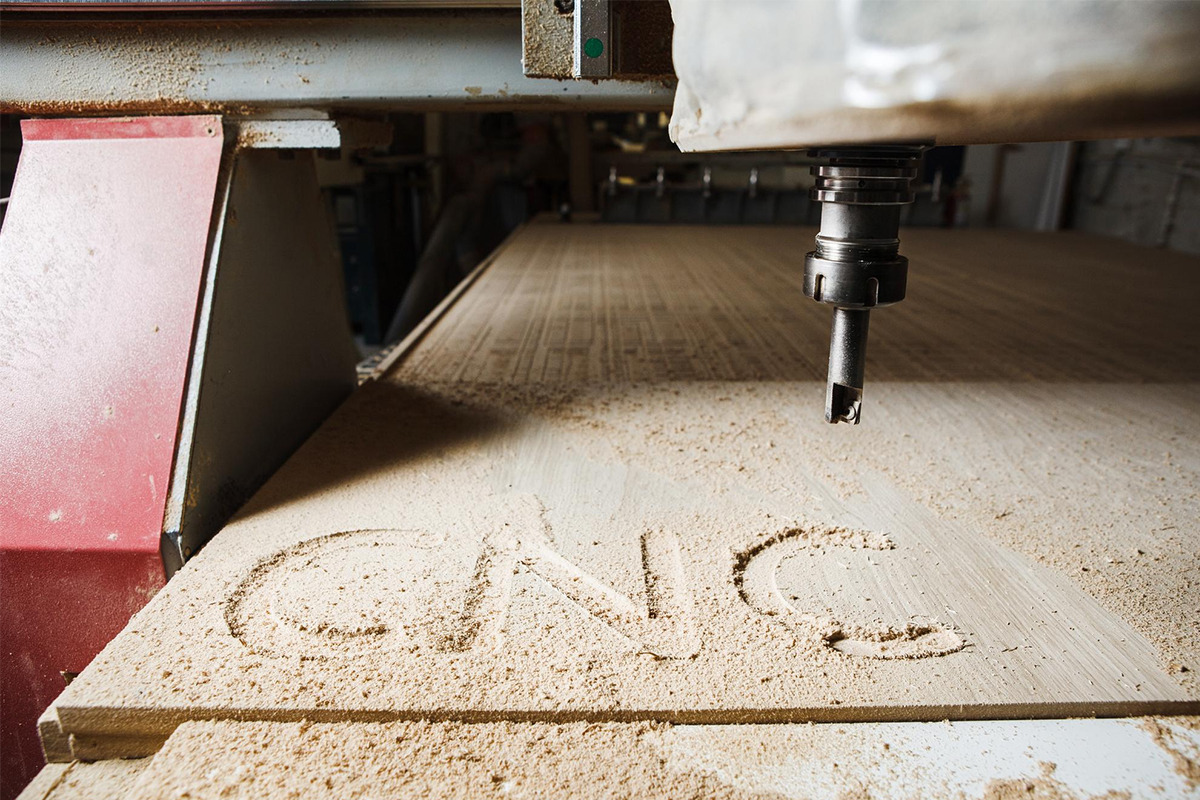 Procesarea CNC pentru fabricare: când automatizarea devine crucială (P)