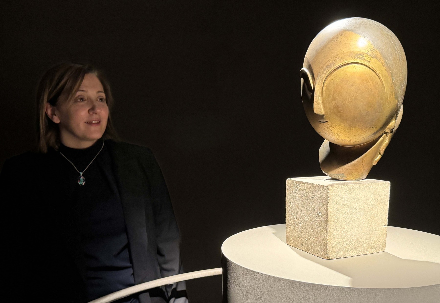 Un nou record pentru o lucrare de Constantin Brâncuși la o licitație din New York.