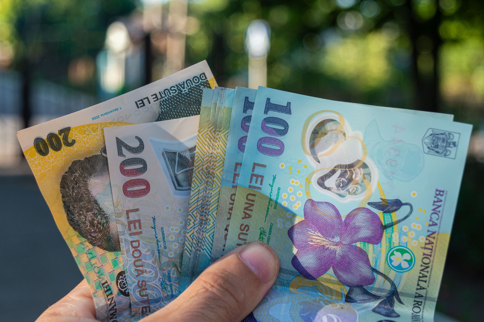 România se află în fața unui risc înalt de scădere a calificativului: comunicatul agenției S&P Global Ratings