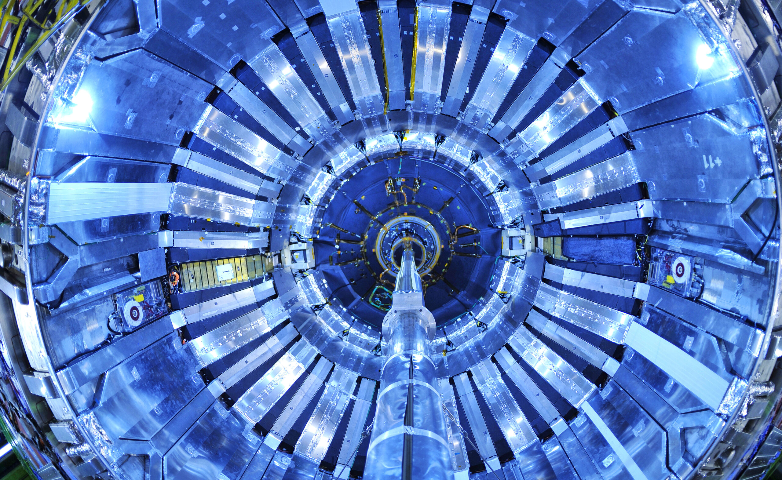 Cel mai mare accelerator de particule de pe planetă a făcut o descoperire care ar putea transforma fizica.