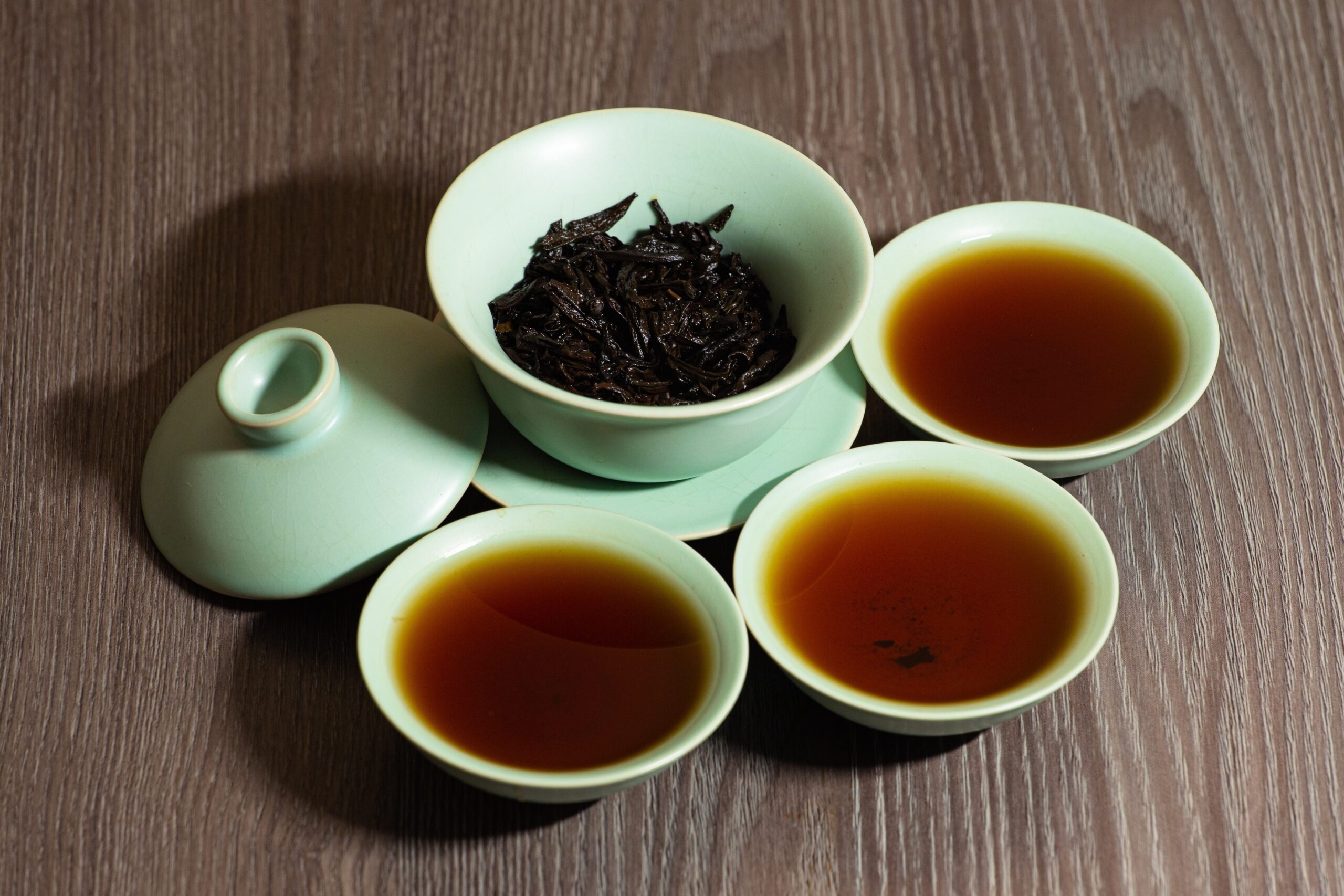 Da Hong Pao: Povestea ceaiului a cărui frunze au fost comercializate la valori similare cu cele ale aurului