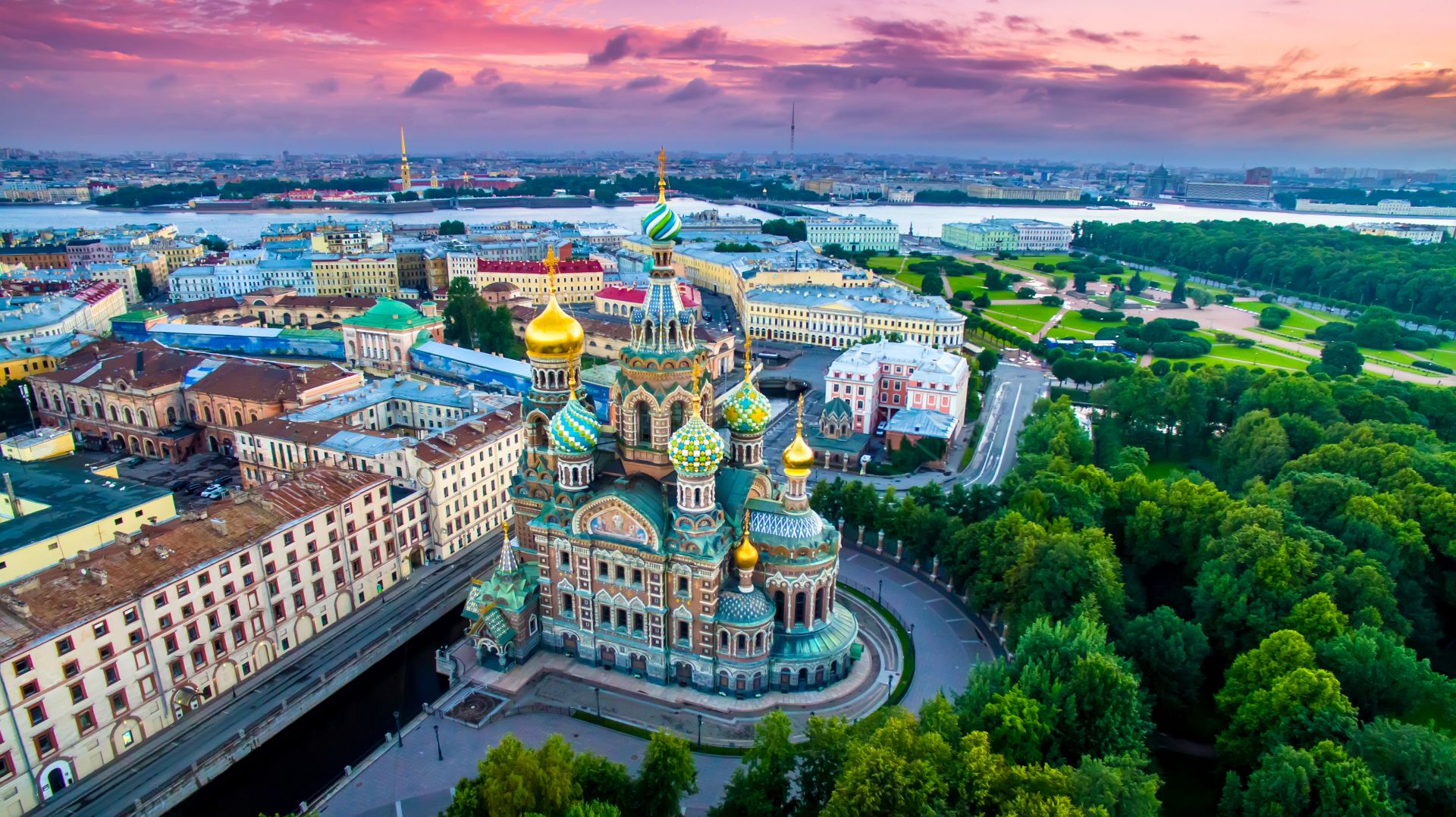 Orașul din Rusia supus riscului de inundații cauzate de ghețarul „Zilei Judecății”