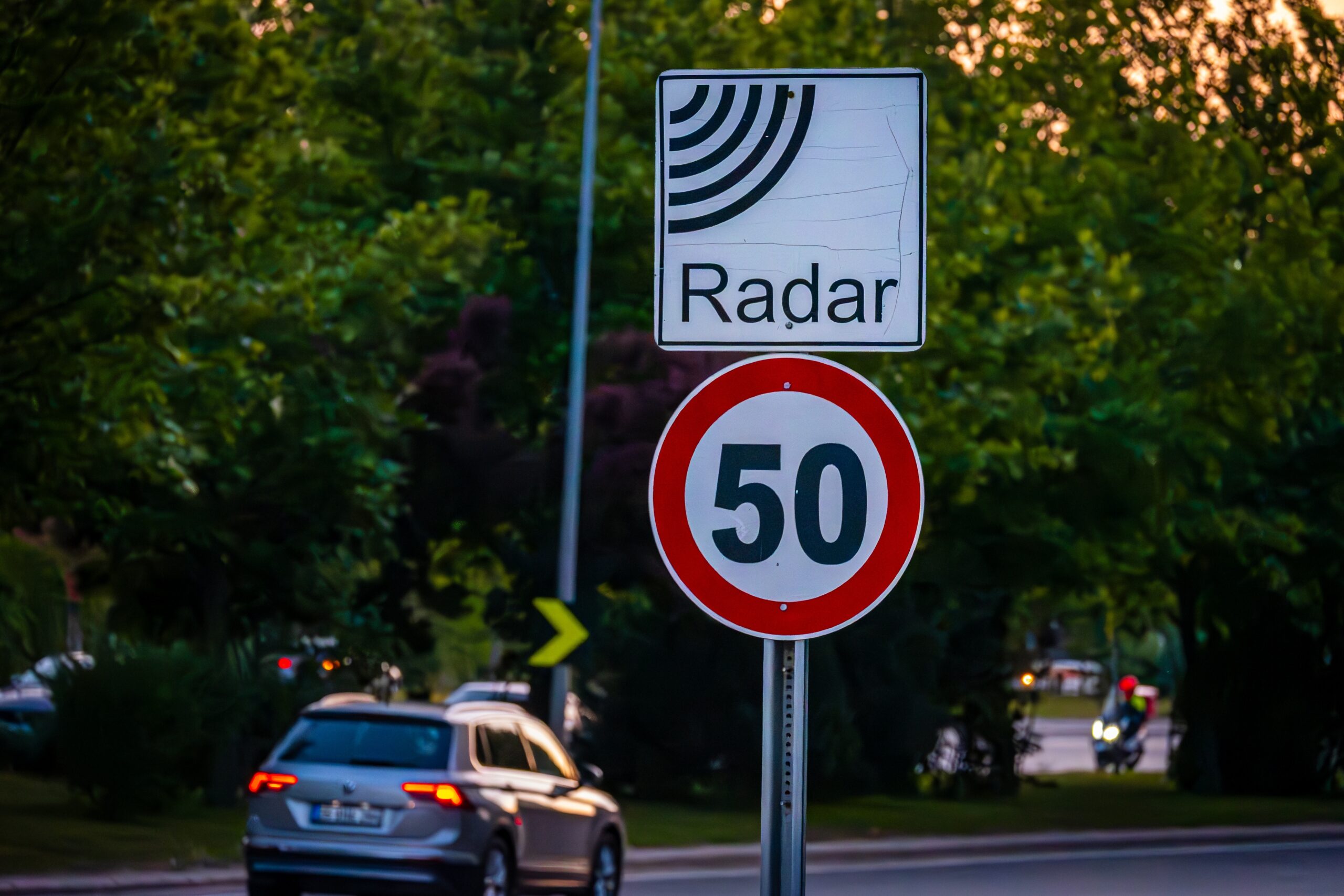 Cum operează radarele în Europa și date importante pentru șoferi