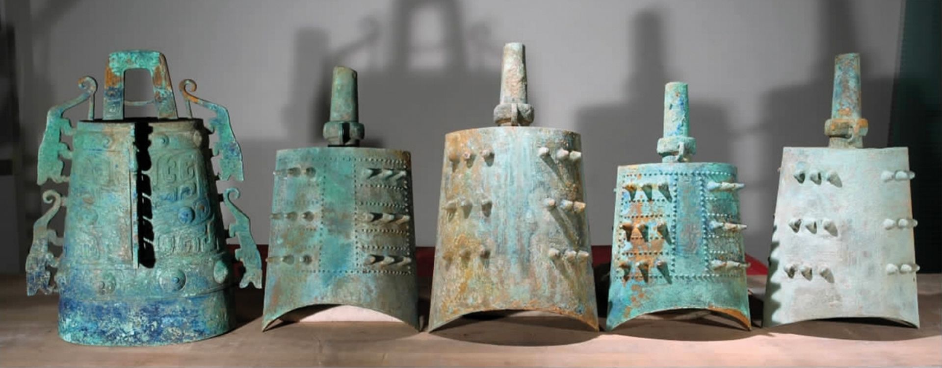 Descoperirile revelate de clopotele de bronz din necropola unui lord chinez