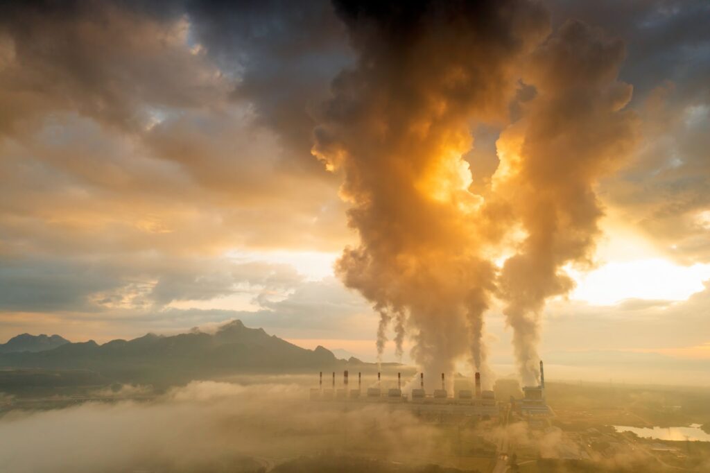 Analiza detaliată sugerează că expunerea la contaminanți atmosferici este legată de un risc mai mare de sinucidere